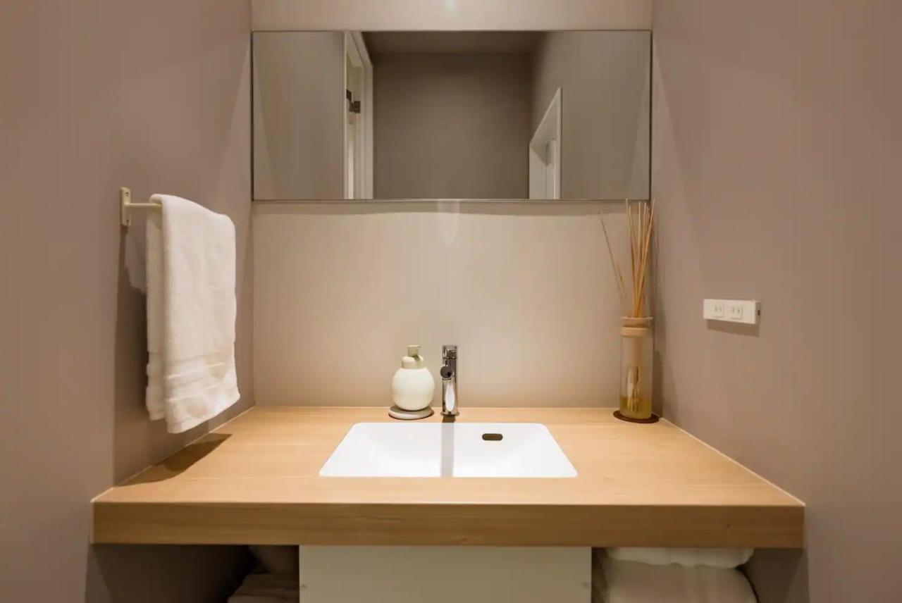 8b -osaka Nishikujo Apartment- Appart hôtel Ōsaka