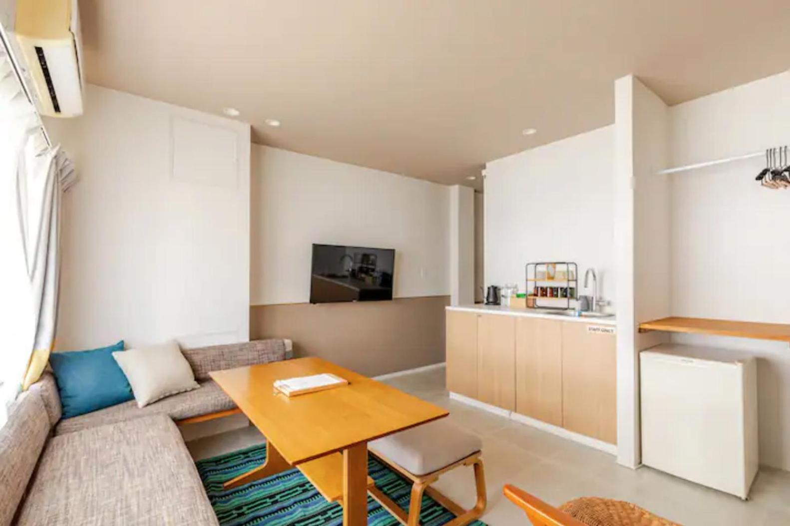 8b -osaka Nishikujo Apartment- Appart hôtel Ōsaka